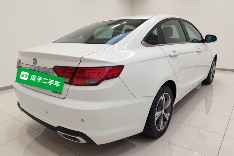 吉利汽车 帝豪GL 2018款 1.8L DCT精英智联型车身外观7