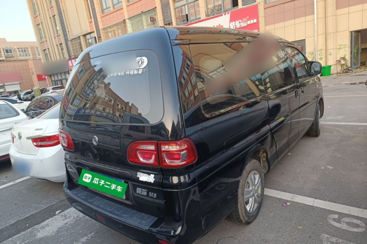 东风风行 菱智 2020款 M5L 1.6L 基本型 7座车身外观7