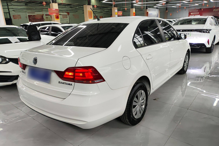 大众 桑塔纳 2021款 1.5L 手动风尚版车身外观7