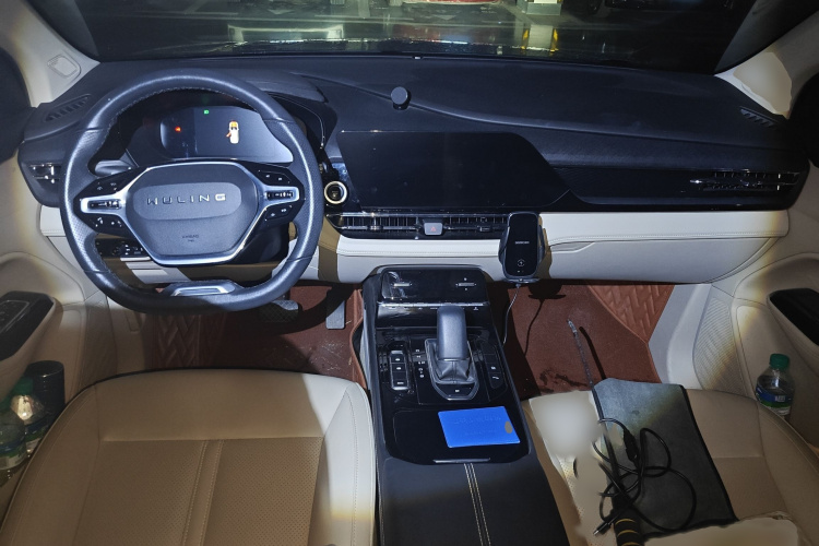 五菱汽车 五菱凯捷 2022款 280T 1.5T CVT旗舰型中控内饰7002