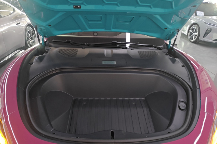 小米汽车 小米SU7 2024款 后驱长续航智驾版机舱底盘24