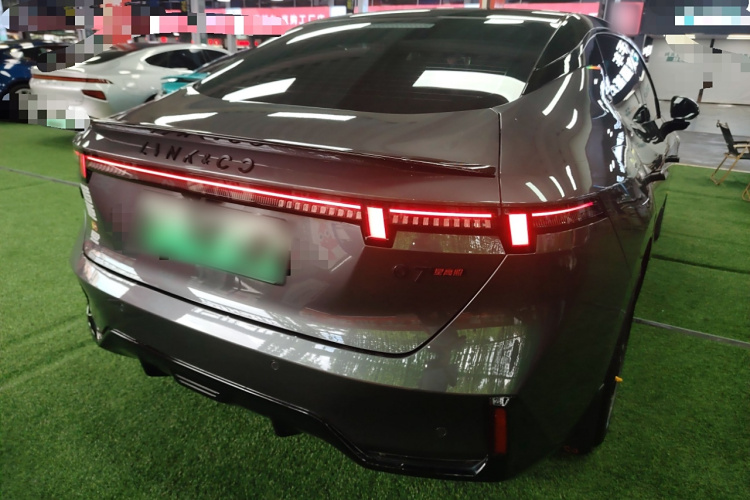 领克07 2024款 EM-P 126长续航 Halo车身外观6005