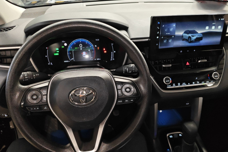 丰田 锋兰达 2023款 2.0L 智能电混双擎 豪华版中控内饰12