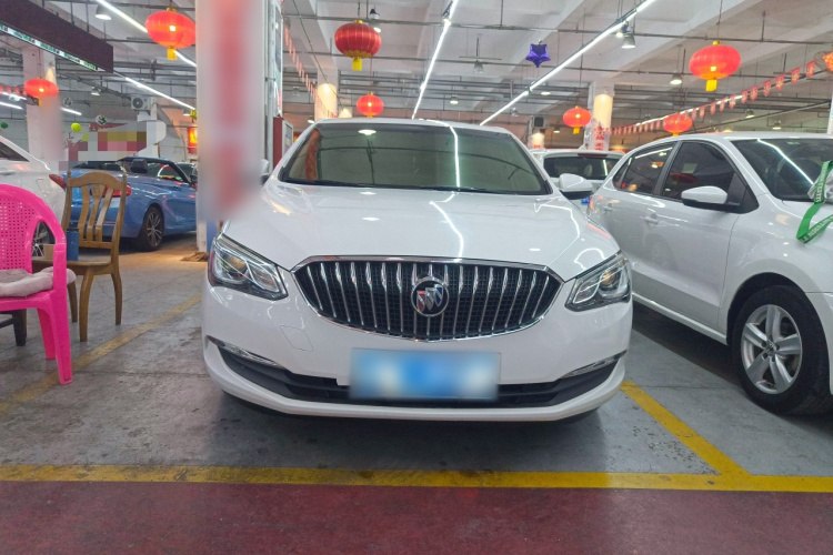 别克 英朗 2017款 15N 自动精英型车身外观2