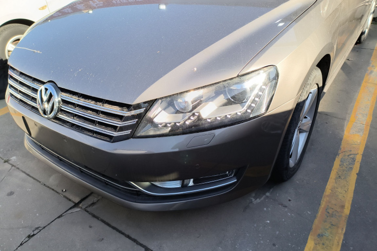 大众 帕萨特 2014款 1.8TSI DSG御尊版局部细节36