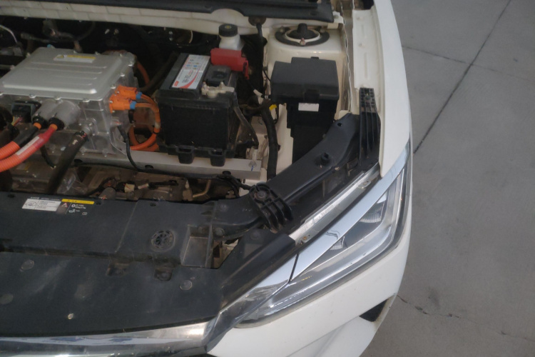 比亚迪e2 2020款 升级版 高续航版 尊贵型局部细节9007