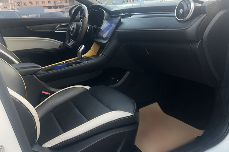 名爵 MG6 2021款 Pro 1.5T 自动Trophy旗舰版中控内饰7004