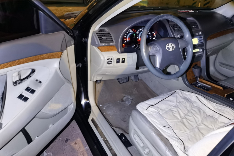 丰田 凯美瑞 2010款 200G 经典版中控内饰7003