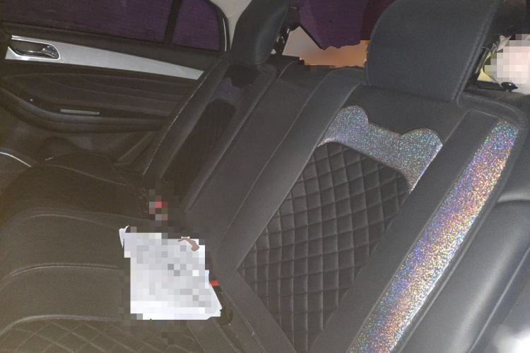 奇瑞 艾瑞泽5 2019款 1.5L 手动自在版 国V中控内饰21