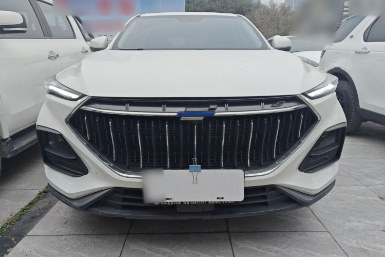 长安欧尚X5 2021款 1.6L CVT尊享型车身外观2