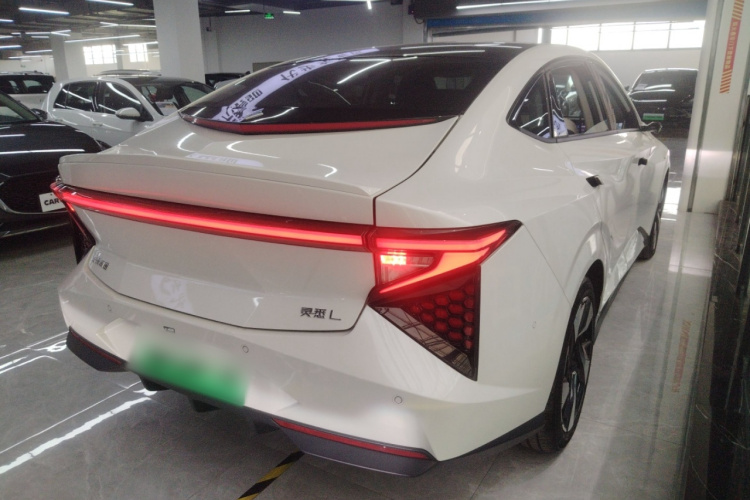 灵悉L 2024款 头号玩家版车身外观7