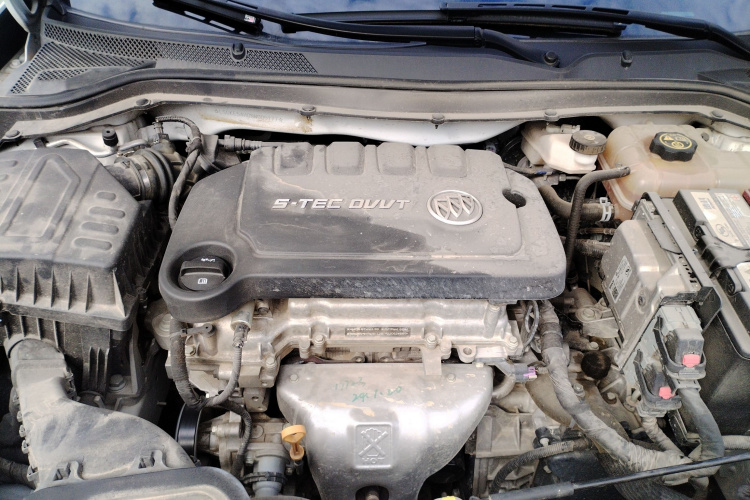 别克 英朗 2021款 改款 典范 1.5L 自动精英型机舱底盘24