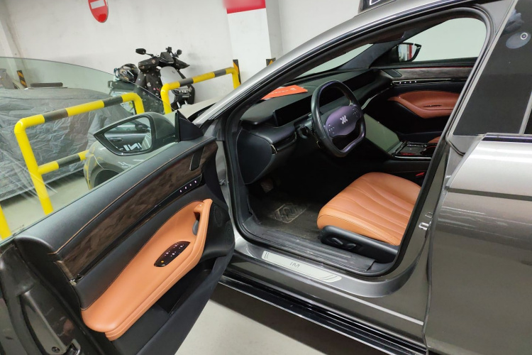 智己汽车 智己L7 2022款 Dynamic中控内饰20