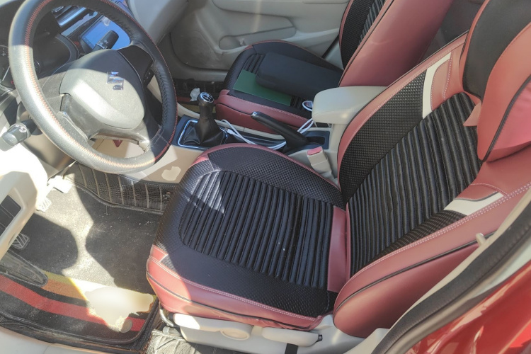 铃木 启悦 2015款 1.6L 手动舒享型中控内饰19