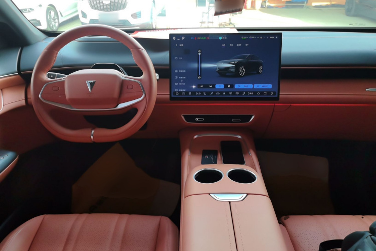 深蓝汽车 深蓝S07 2024款 215Max 乾崑智驾ADS SE增程版中控内饰12