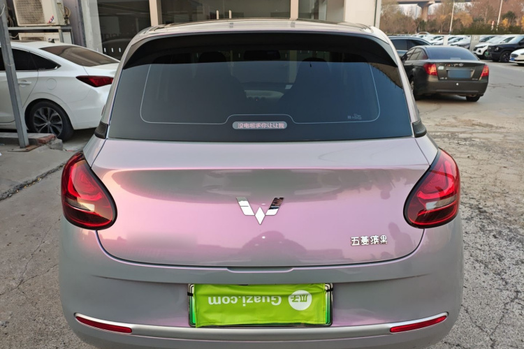 五菱汽车 五菱缤果 2024款 203km 轻享款车身外观6