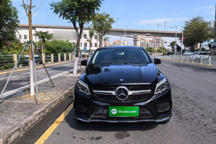 奔驰GLE轿跑 2015款 GLE 400 4MATIC 轿跑SUV车身外观6004