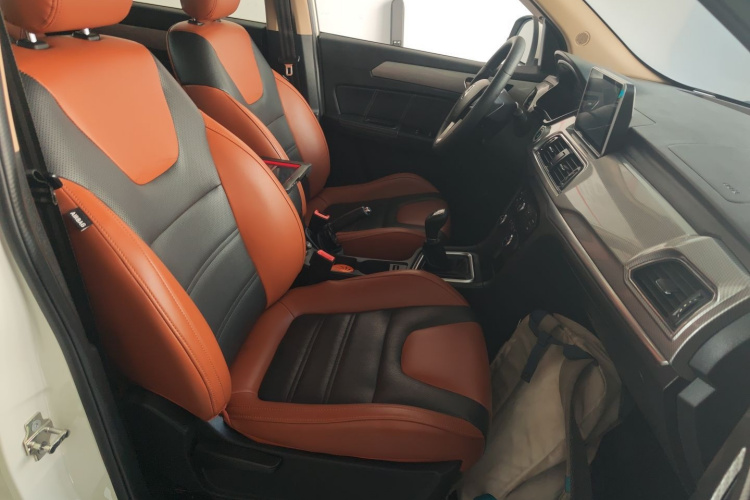 北汽威旺M50F 2017款 1.5L 舒适型局部细节41