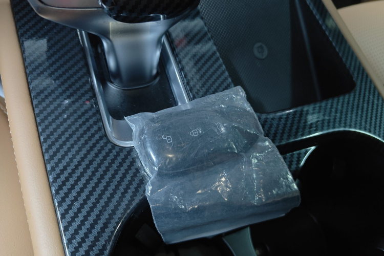 理想汽车 理想ONE 2021款 增程6座版中控内饰7001