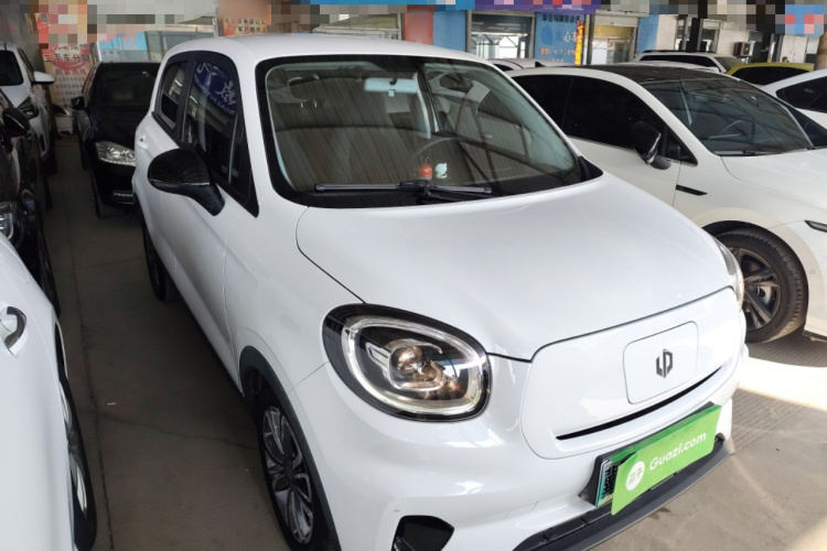 零跑汽车 零跑T03 2020款 400轻享版车身外观3