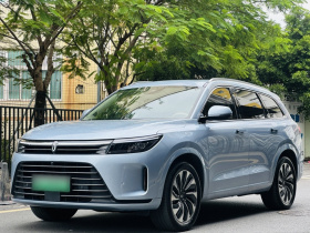 鸿蒙智行 问界M7 2024款 1.5T 后驱Plus版 5座