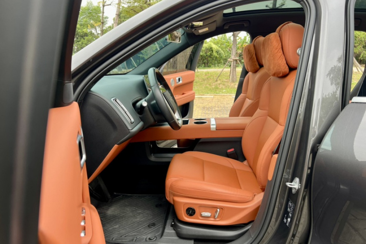 理想汽车 理想L6 2024款 Pro中控内饰7003