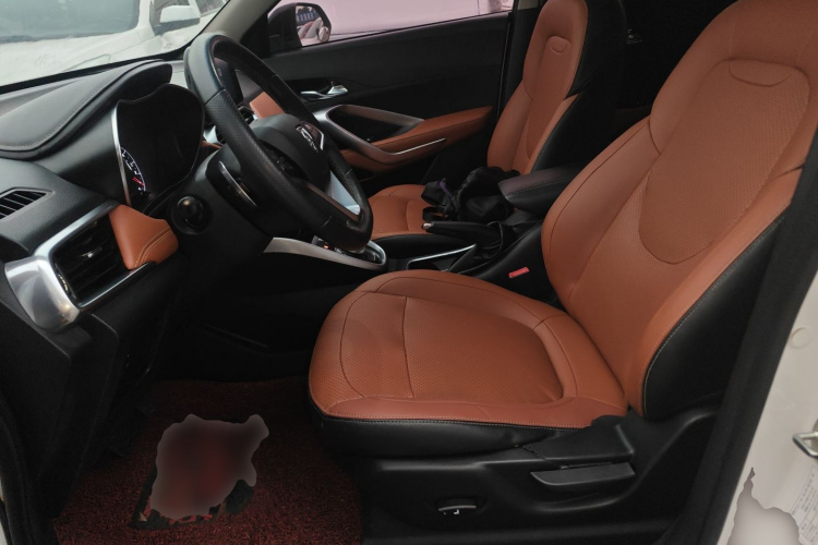 宝骏510 2017款 1.5L 自动豪华型中控内饰19