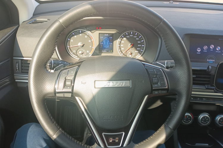 哈弗H6 2019款 运动版 1.5T 自动两驱精英型 国VI中控内饰13