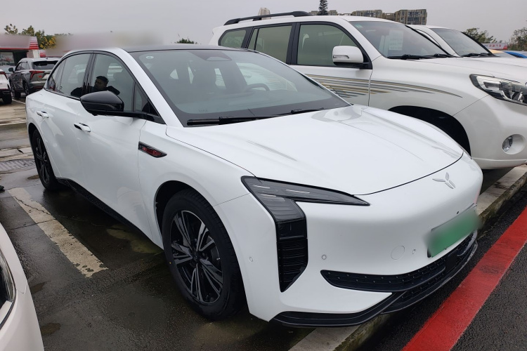 红旗EH7 2024款 690 Pro车身外观3