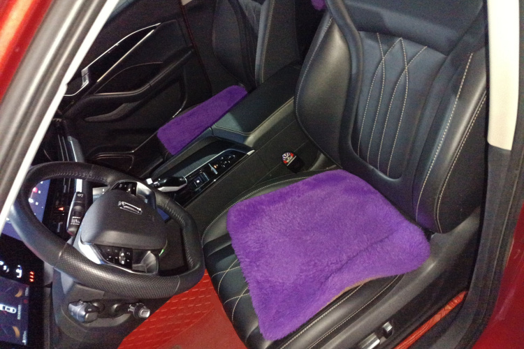 奔腾B70 2021款 1.5T 自动驭享型中控内饰19