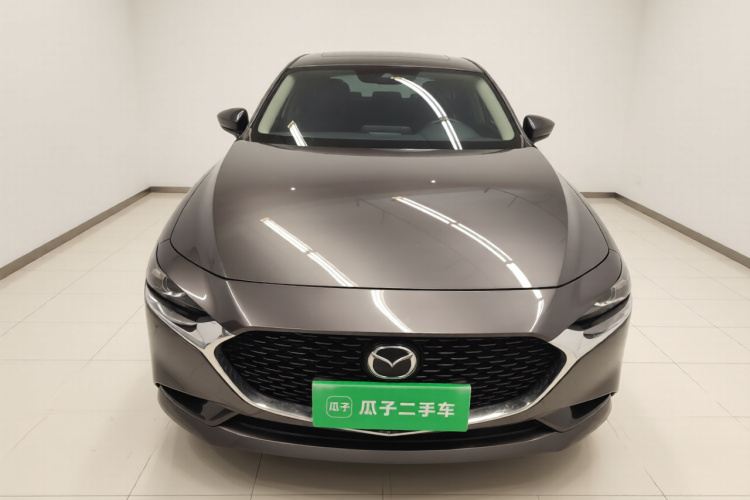 马自达3 昂克赛拉 2022款 2.0L 自动质雅黑曜版车身外观2