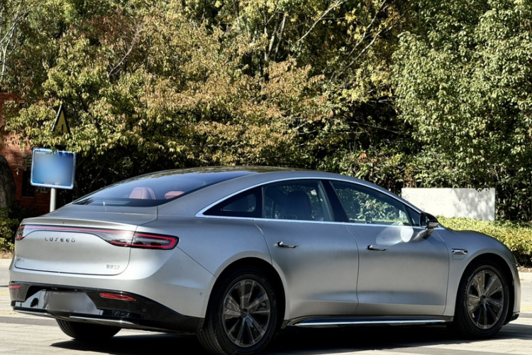 鸿蒙智行 智界S7 2024款 Max+ 后驱超航智驾版车身外观6001