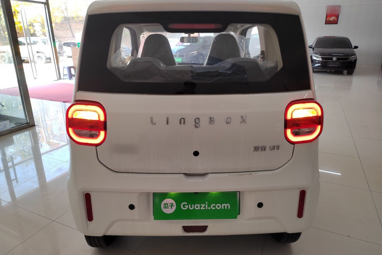 凌宝汽车 凌宝uni 2025款 微甜版 11.52kWh车身外观6