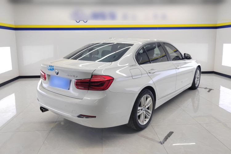 宝马3系 2017款 320Li 时尚型车身外观7