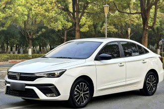 荣威i5 2021款 1.5L CVT铂金版