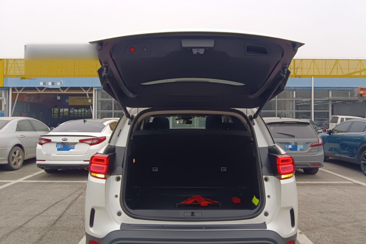 雪铁龙 天逸 C5 AIRCROSS 2020款 400THP 尊享型机舱底盘23