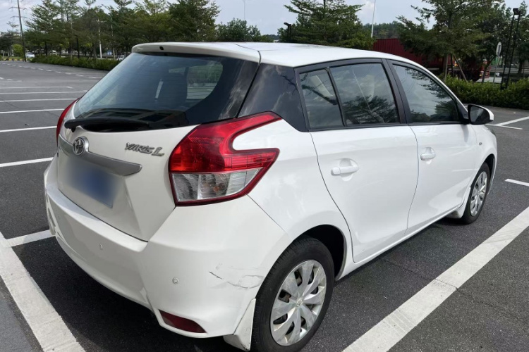 丰田 YARiS L 致炫 2015款 1.5E 自动魅动版车身外观6006