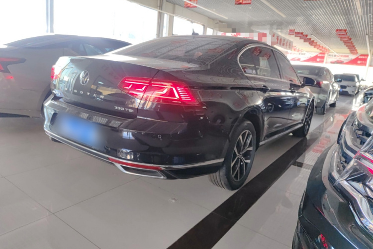 大众 迈腾 2020款 330TSI DSG 领先型车身外观7