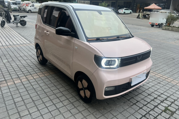 五菱汽车 宏光MINIEV 2022款 马卡龙臻享款 磷酸铁锂车身外观6001