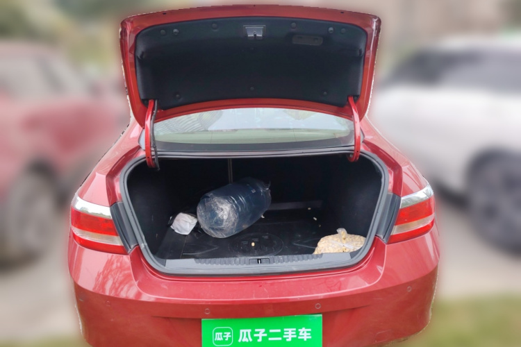 别克 英朗 2013款 GT 1.6L 自动时尚版中控内饰23