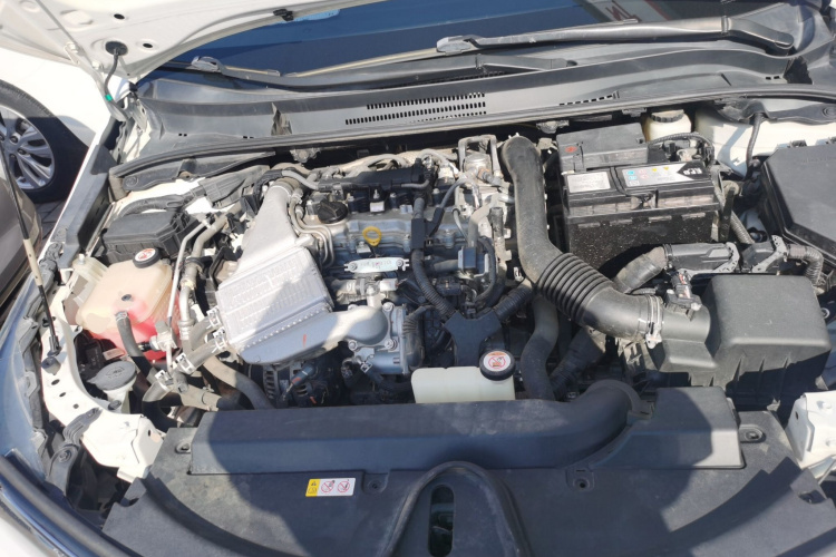 丰田 卡罗拉 2019款 1.2T S-CVT GL先锋版机舱底盘24