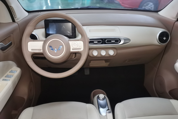 五菱汽车 宏光MINIEV 2025款 四门版 进阶款中控内饰12