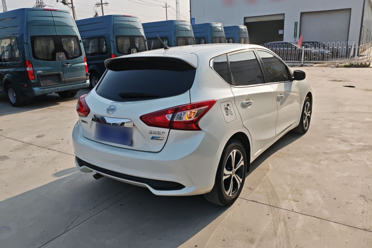 日产 骐达TIIDA 2020款 1.6L CVT智享版车身外观7