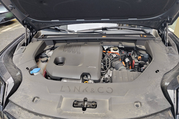 领克08 EM-P 2025款 220km 四驱性能Halo局部细节24