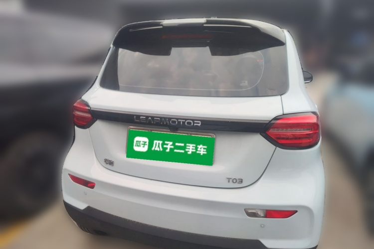 零跑汽车 零跑T03 2023款 310轻享版车身外观6