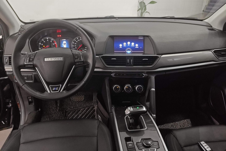 哈弗H6 2018款 蓝标 运动版 1.5T 自动两驱精英型中控内饰12