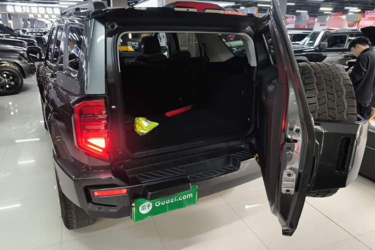 坦克400新能源 2024款 Hi4-T 城市版机舱底盘23