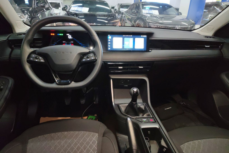 荣威i5 2023款 1.5L 手动舒享版中控内饰7002