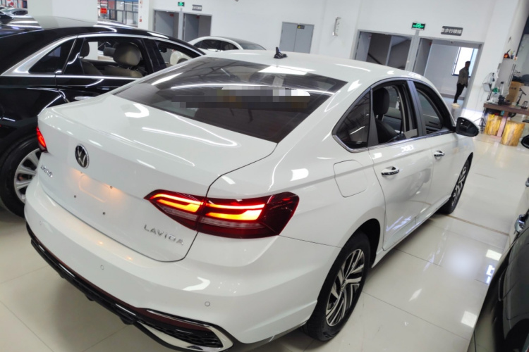 大众 朗逸 2024款 1.5L 自动星空五百万版车身外观6005