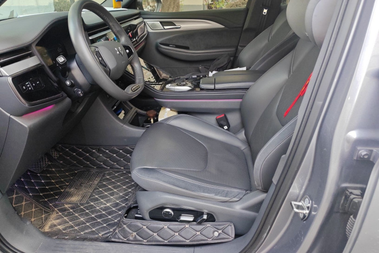 ARCFOX极狐 极狐 阿尔法T(ARCFOX αT) 2022款 653S+ 175kW局部细节19